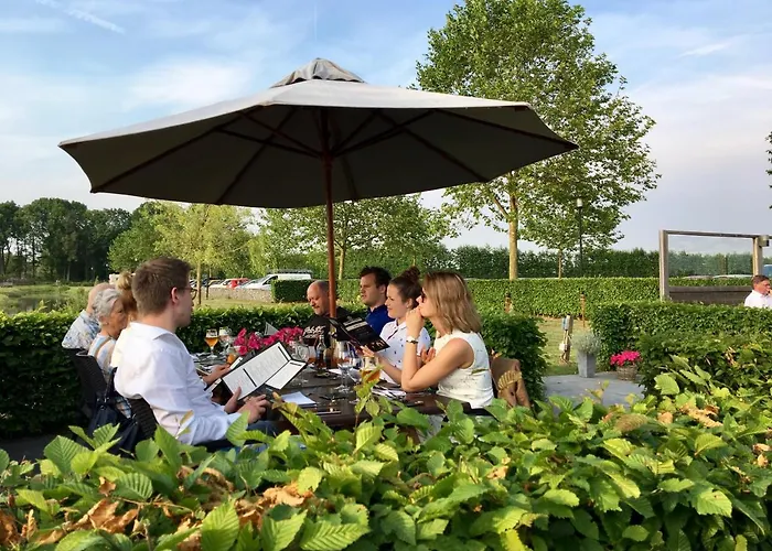 Glamping Betuwe خيمة فخمة *