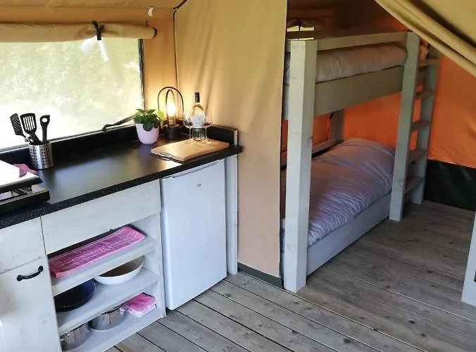Luxury tent Glamping Betuwe Kesteren